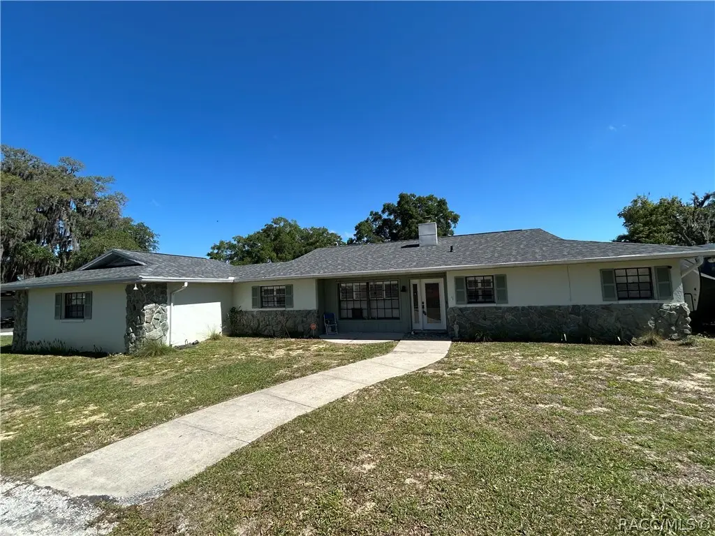 8801 E Cresco Lane, Inverness, FL 34450 - #1