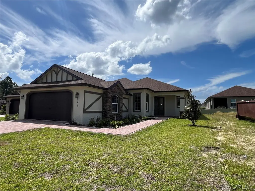 9209 S Deer Park Drive, Homosassa, FL 34446 - #1