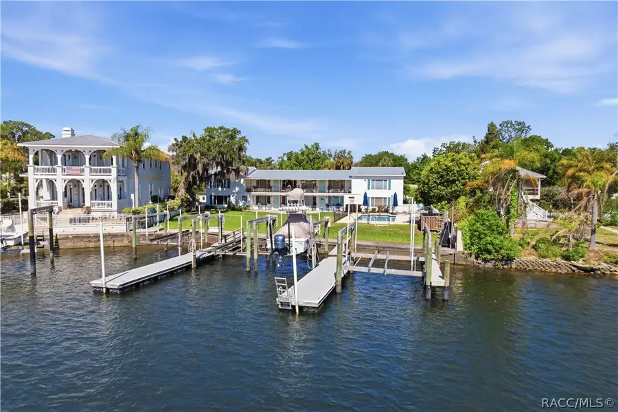 503 NW 7th Avenue, Crystal River, FL 34428 - #2