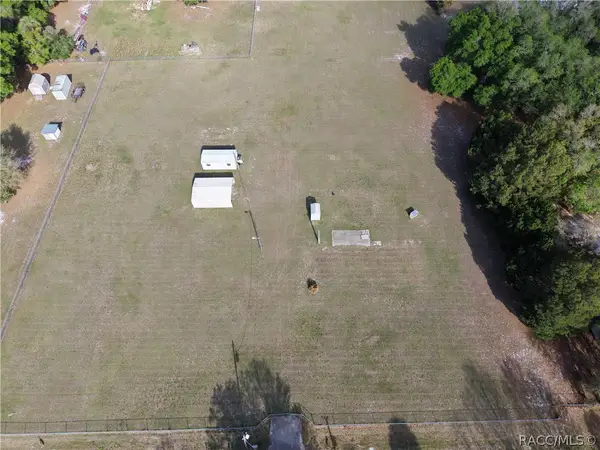 9095 N Crisney Point, Crystal River, FL 34428