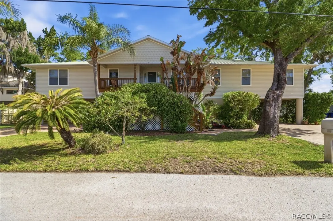 619 SE 1st Court, Crystal River, FL 34429 - #1