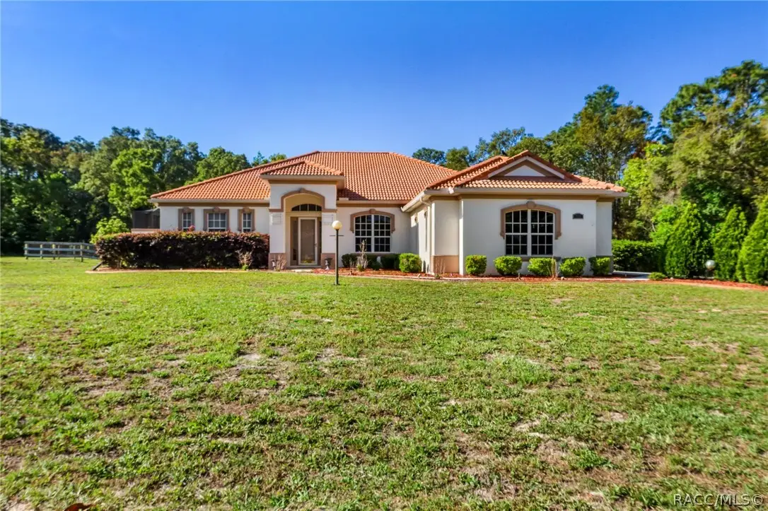 724 W Massachusetts Street, Hernando, FL 34442 - #1