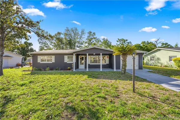 97 S Davis Street, Beverly Hills, FL 34465