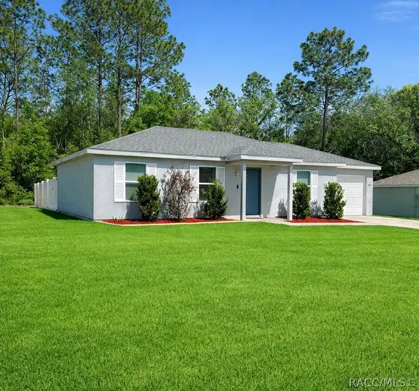 2557 W Castania Drive, Citrus Springs, FL 34434