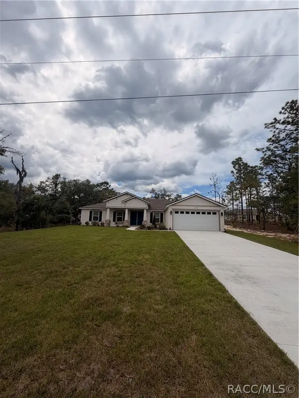 10182 N Elkcam Boulevard, Citrus Springs, FL 34433