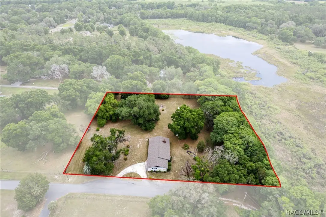 7821 S Baker Avenue, Floral City, FL 34436 - #1