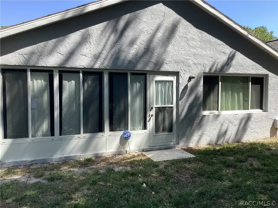 45 Jamaica Street, Homosassa, FL 34446 - #2