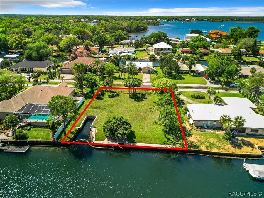 731 SE 1st Court, Crystal River, FL 34429 - #2