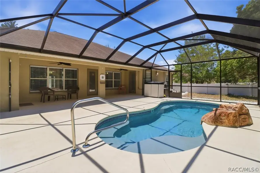 37 Grass Street, Homosassa, FL 34446 - #2