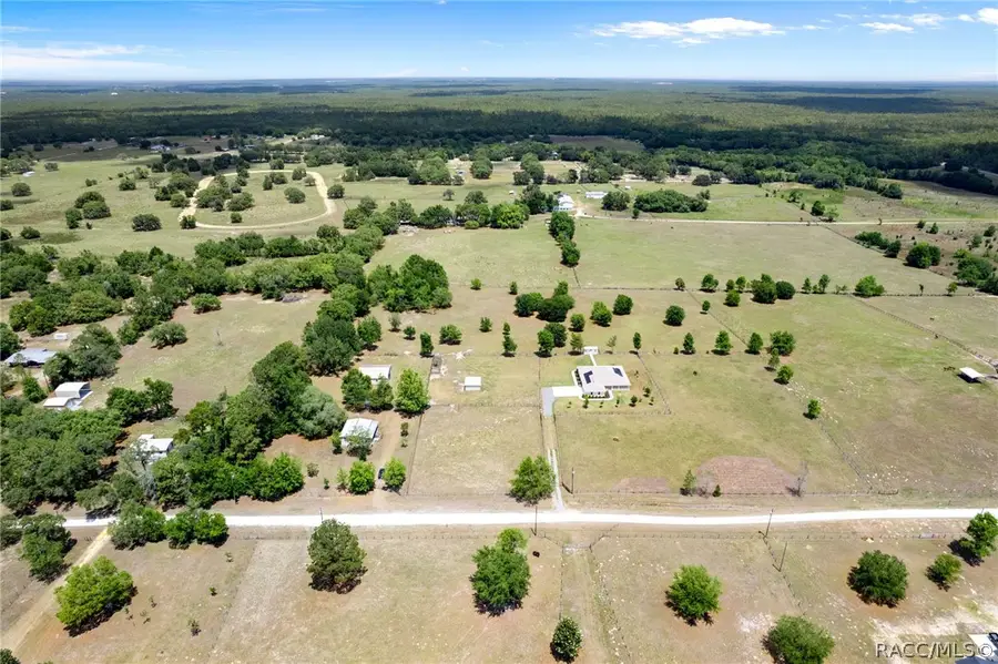 1403 W Mansfield Street, Lecanto, FL 34461 - #2