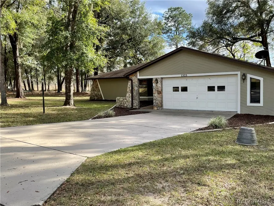 1323 W Bucknell Avenue, Inverness, FL 34450 - #2