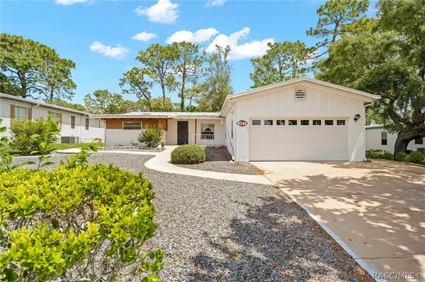 8206 Country Club Drive, Brooksville, FL 34613