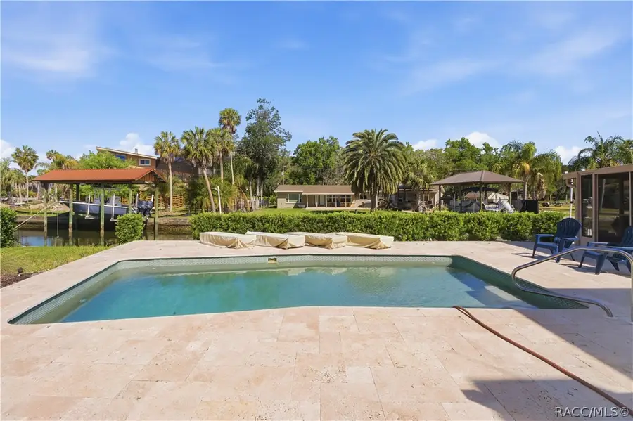 9235 W Harbor Isle Court, Crystal River, FL 34429 - #3