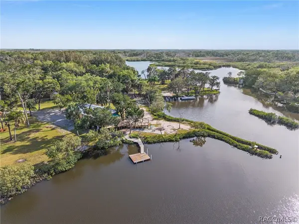 1326 S Estuary Drive, Crystal River, FL 34429
