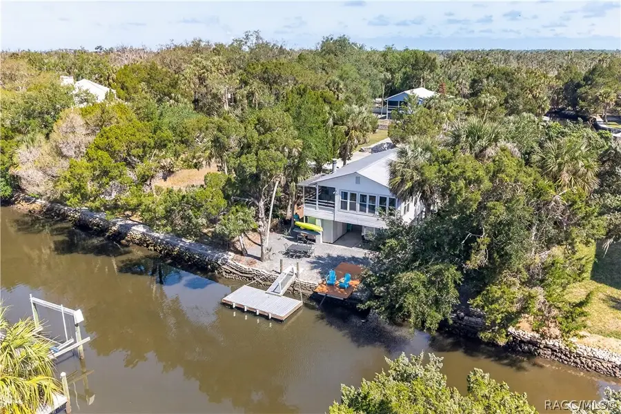 12122 W Gulf Breeze Court, Crystal River, FL 34429 - #2
