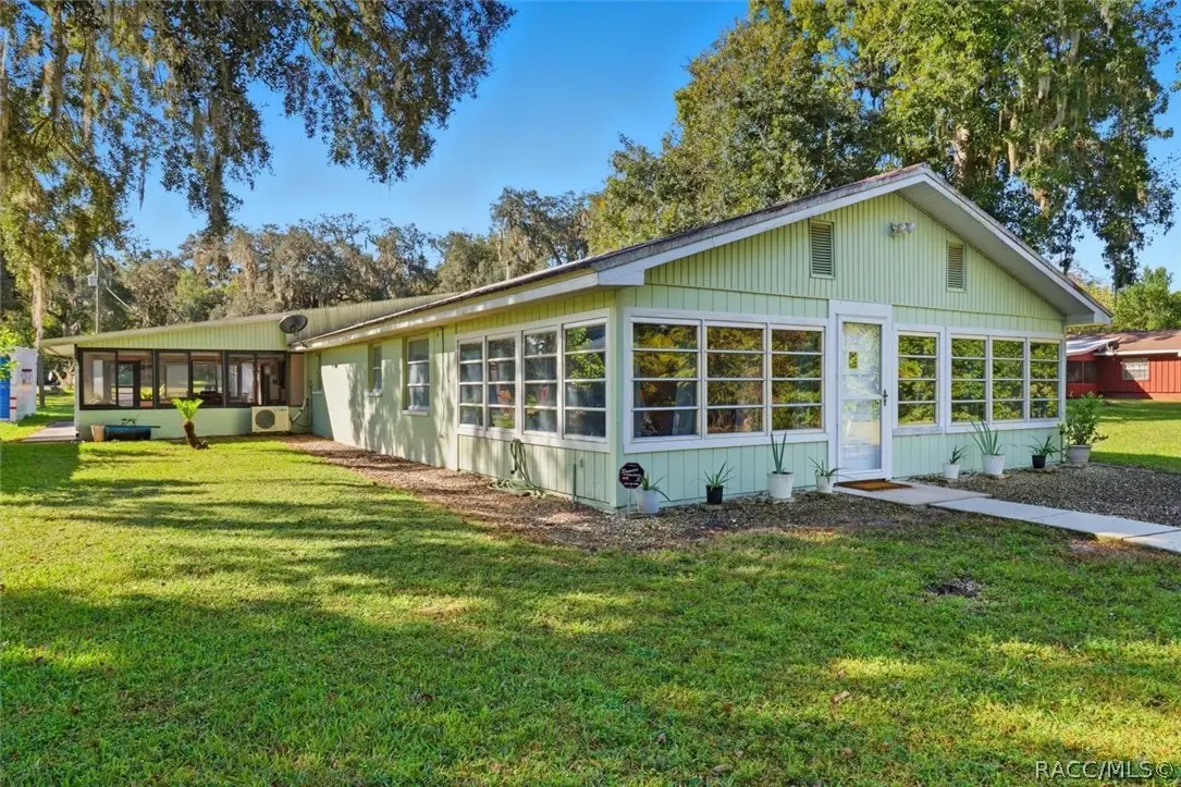 11641 E Salmon Drive, Floral City, FL 34436 - #1