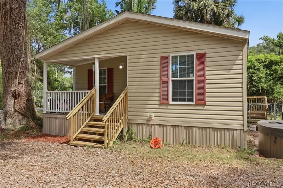 2601 Cr 426b, Lake Panasoffkee, FL 33538 - #3