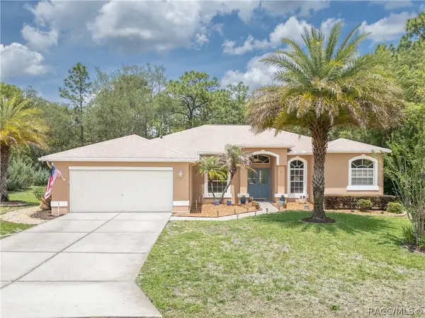 6 Coconut Court, Homosassa, FL 34446
