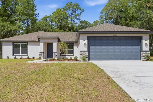 6704 N Foxdale Drive, Dunnellon, FL 34434