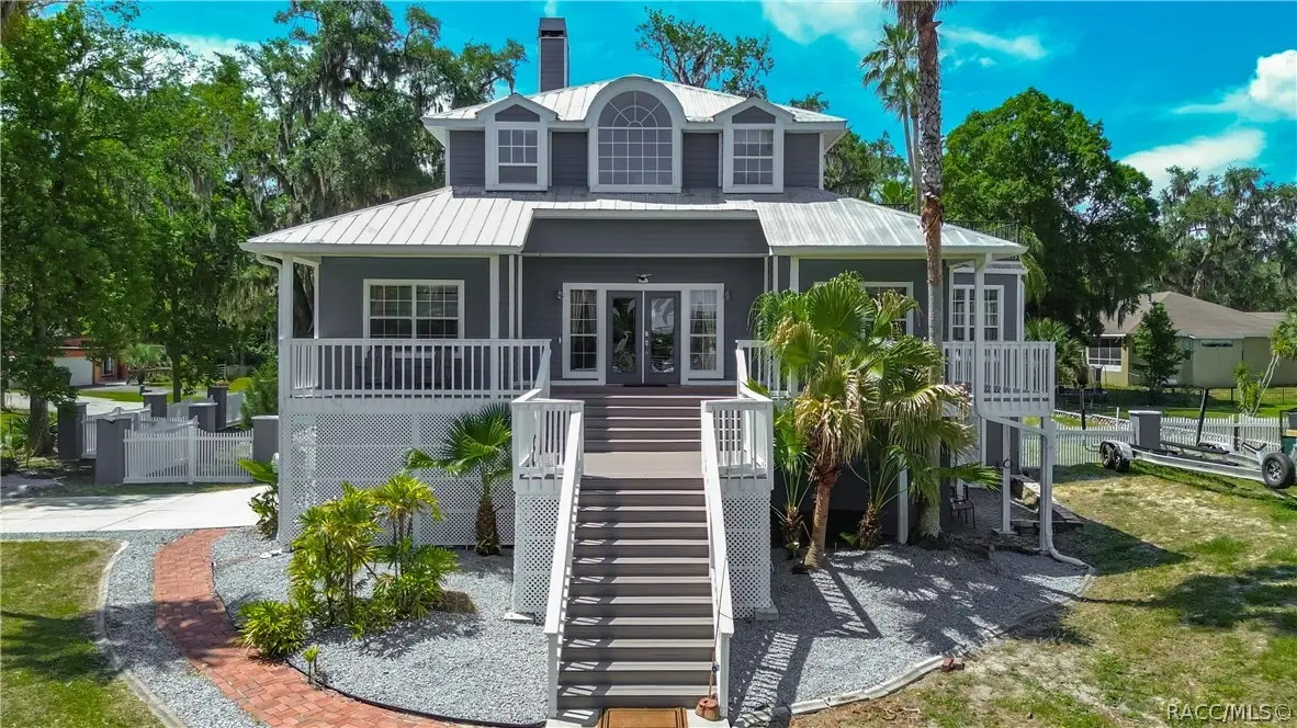 980 N Gardenview Terrace, Crystal River, FL 34429 - #1