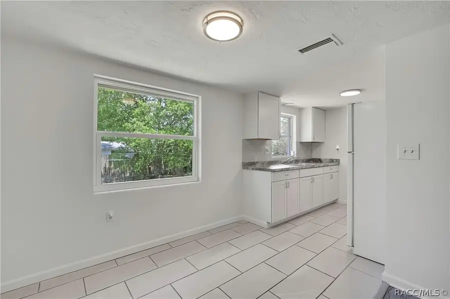 7 Daniel Street, Beverly Hills, FL 34465 - #3