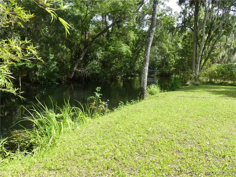 821 NW 5th Avenue, Crystal River, FL 34428 - #3
