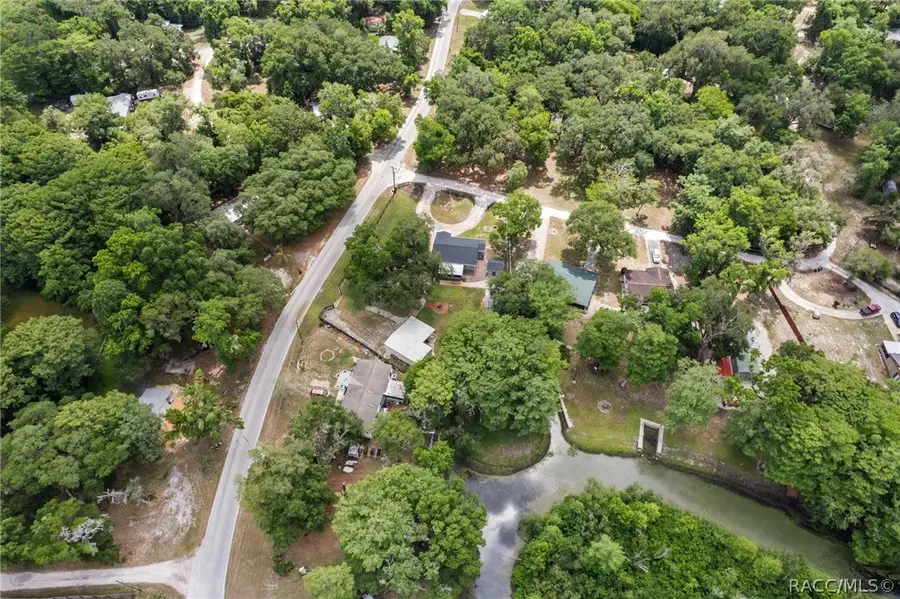 7636 S Four Oaks Drive, Floral City, FL 34436 - #3