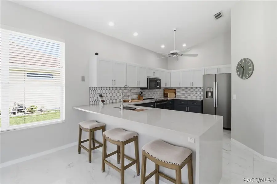 434 W Crestmont Court, Beverly Hills, FL 34465 - #3