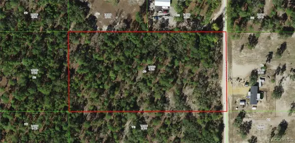 6714 N Damascus Avenue, Dunnellon, FL 34433