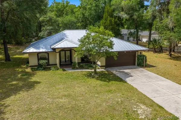 10190 N Athenia Drive, Citrus Springs, FL 34434