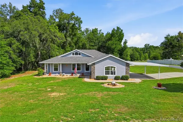 7650 N Pitcairn Way, Citrus Springs, FL 34434