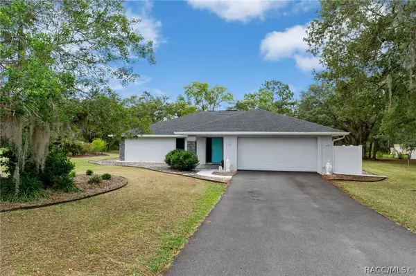 5405 N Bedstrow Boulevard, Beverly Hills, FL 34465