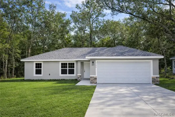 1736 W Hall Place, Citrus Springs, FL 34434