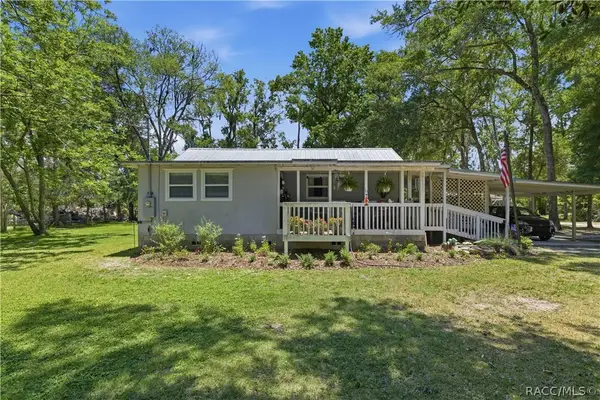 17631 SE 37th Avenue, Inglis, FL 34449