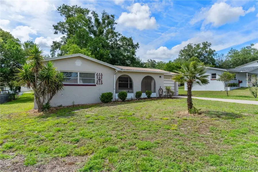 75 S Osceola Street, Beverly Hills, FL 34465 - #2