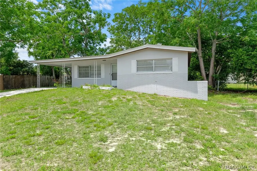 16 S Desoto Street, Beverly Hills, FL 34465 - #2