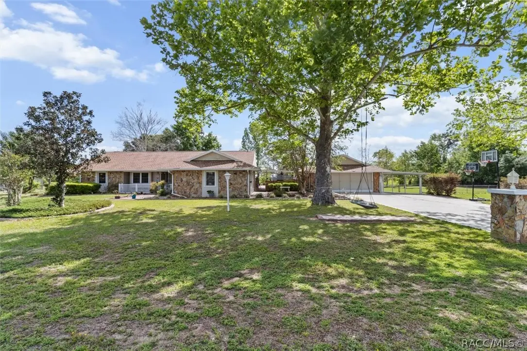 8921 S Thoroughbred Point, Inverness, FL 34452 - #1