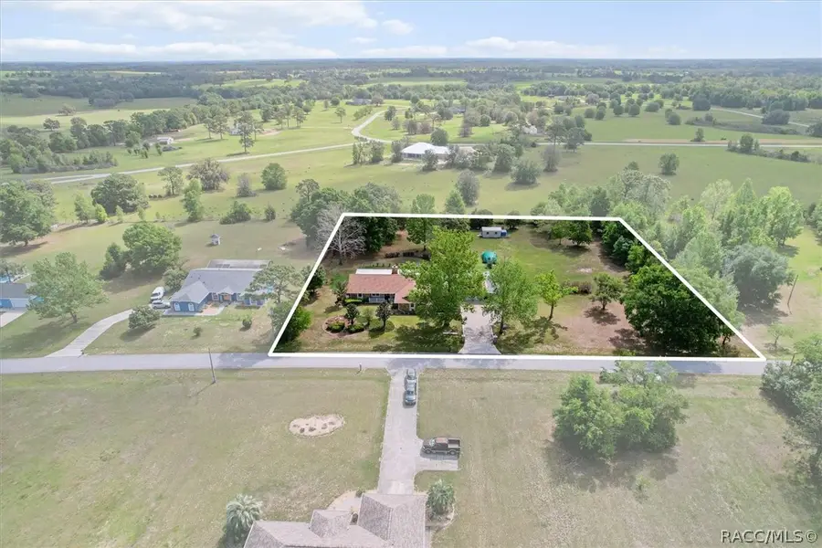 8921 S Thoroughbred Point, Inverness, FL 34452 - #2