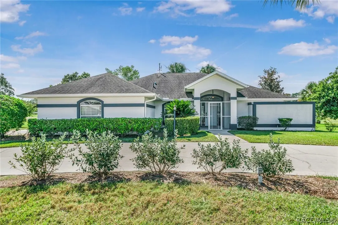 612 E Hartford Street, Hernando, FL 34442 - #1