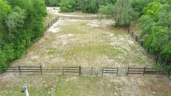 6507 N Iris Drive, Hernando, FL 34442