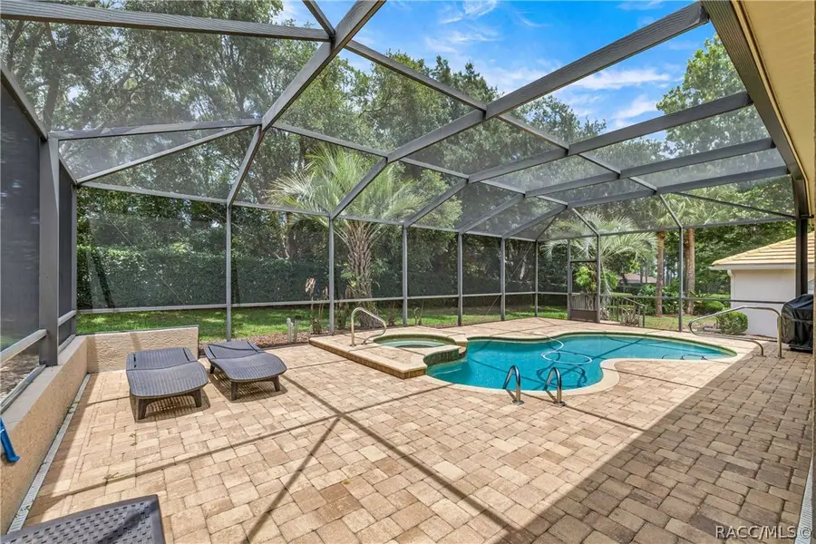 155 W Doerr Path, Hernando, FL 34442 - #3