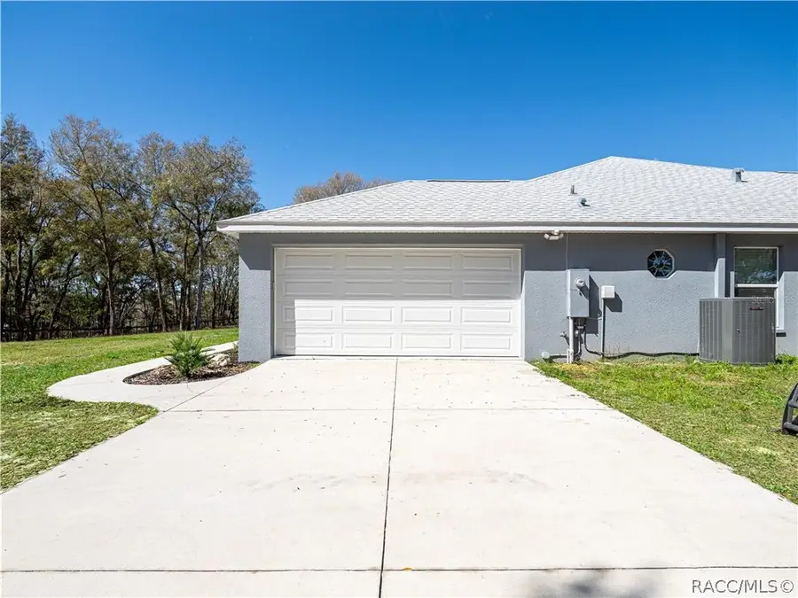 10688 SW 129th Terrace Road, Dunnellon, FL 34432 - #3