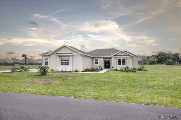 1439 Cr212 Road, Oxford, FL 34484
