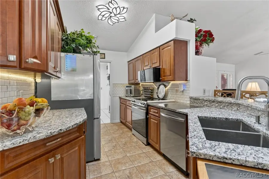 507 E Gilchrist Court, Hernando, FL 34442 - #2