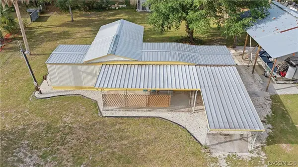 5870 SE 194th Street, Inglis, FL 34449