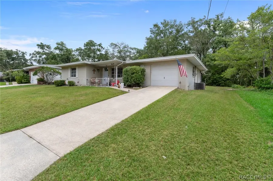 3355 Highlands Avenue, Inverness, FL 34452 - #2