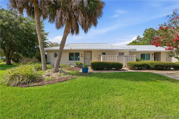 11628 W Bayshore Drive #8, Crystal River, FL 34429