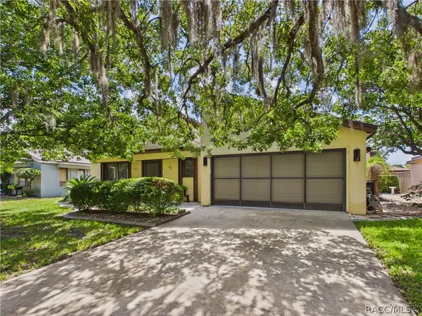 5 Pinewood Green, Homosassa, FL 34446