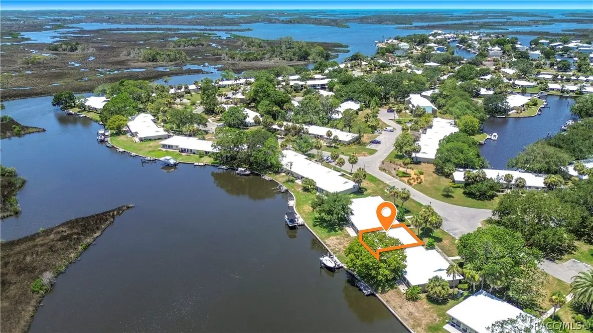 11408 W Bayshore Drive, Crystal River, FL 34429 - #1