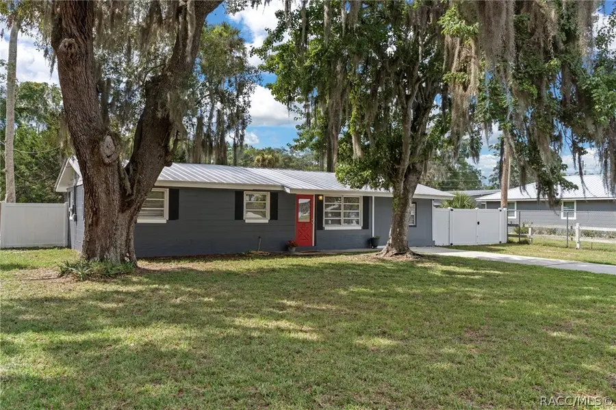 97 Risher Avenue, Inglis, FL 34449 - #2